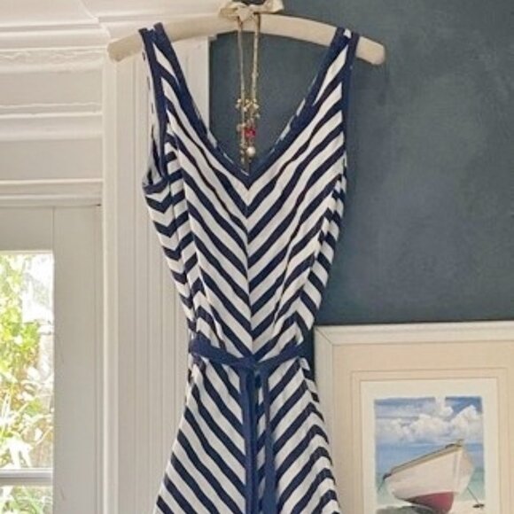 Jones New York Signature navy/cream, chevron dress - Picture 16 of 16